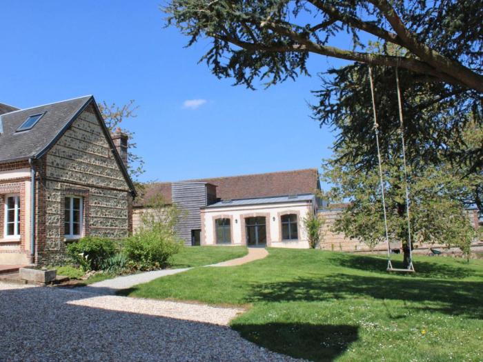 Maison exceptionnelle avec piscine intérieure et sauna à LAigle - FR-1-497-140