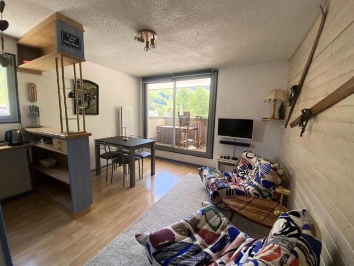 Résidence Kandahar - Tout confort à la montagne – T2 de 36 m² avec balcon sans vis-à-vis et décoré avec goût MAE-4503