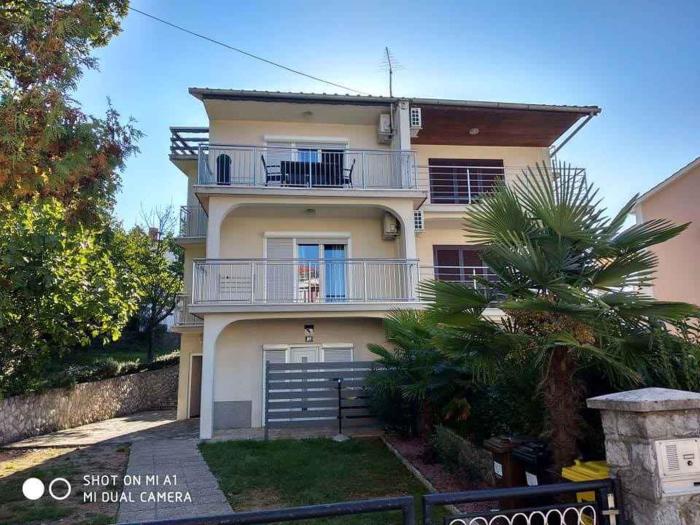 Apartments in Malinska - Insel Krk 14429