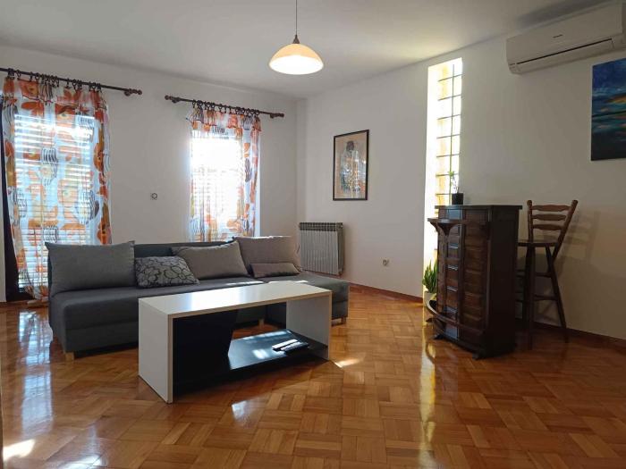 Apartment Valbandon 8