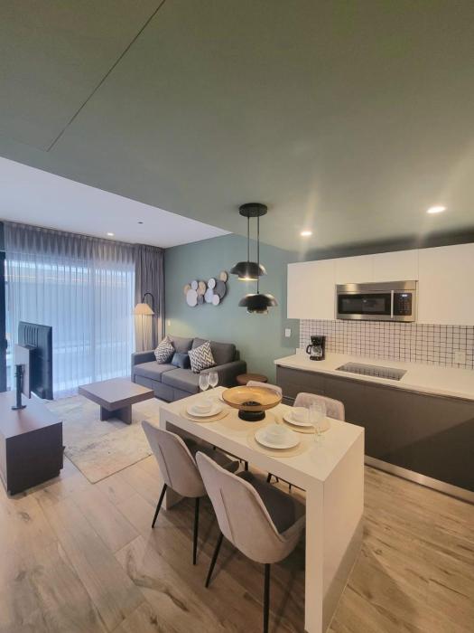 Relax en el paraíso alberca gym balcón privado