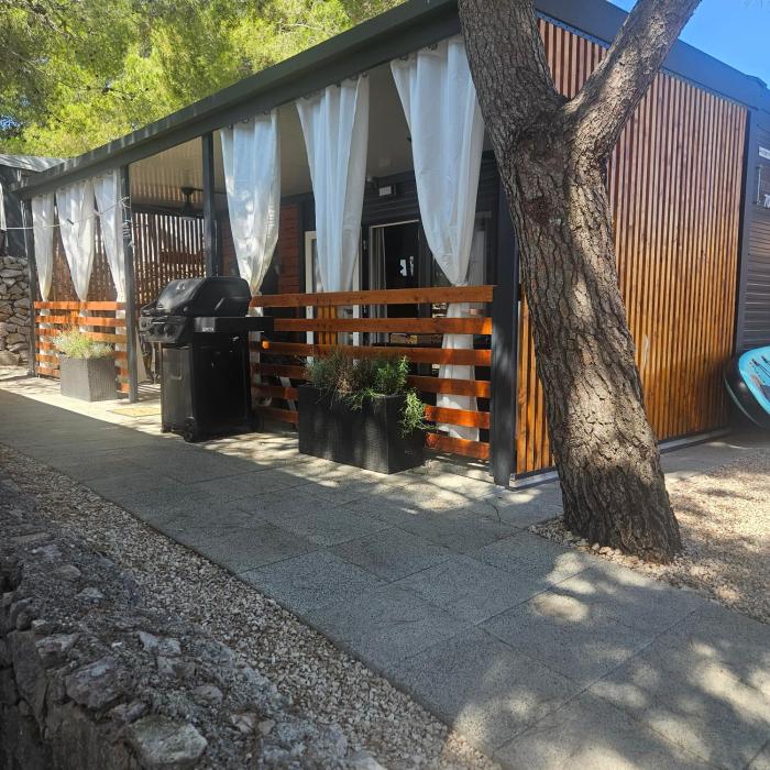 FM mobile - Oaza mira, Drage