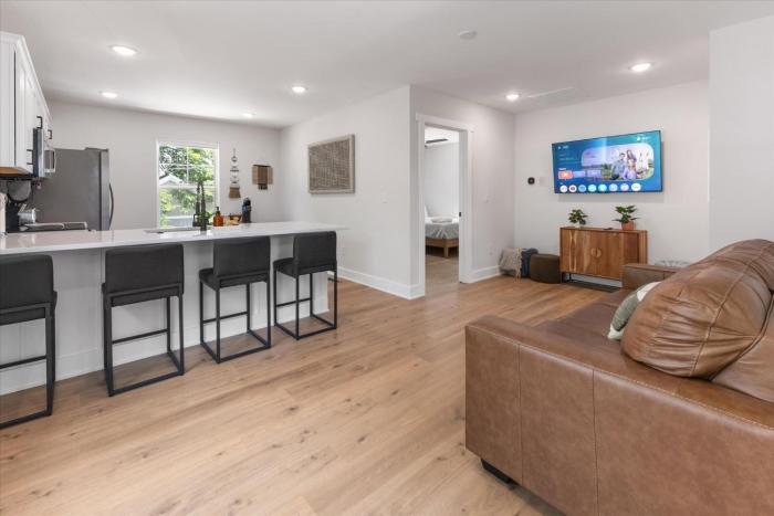 Modern Carriage House Indianapolis