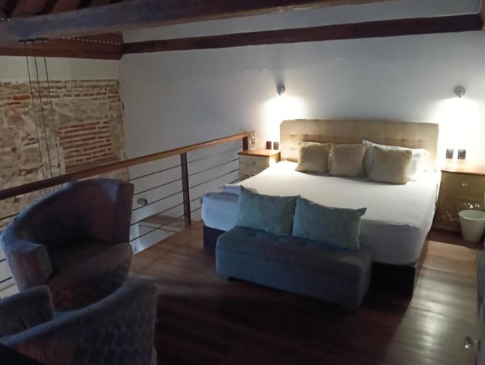 Duplex Colonial Getsemani