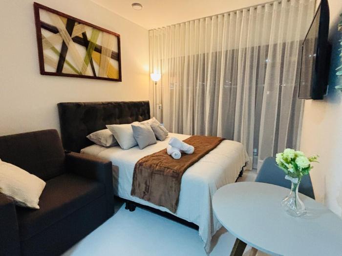 Park 93, Chico, El Virrey