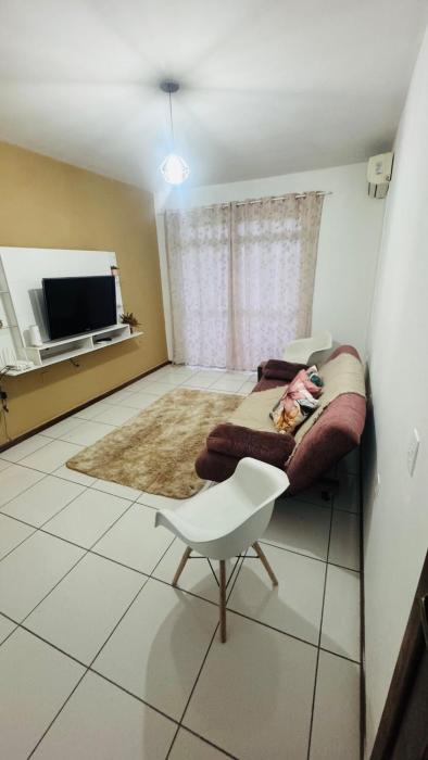 Casa ampla de 2 Quartos perto Arena Opus e CTG