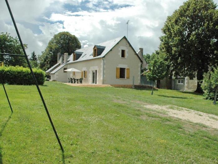 Gîte familial à Chemillé-sur-Indrois, 7 pers, confort et jardin - FR-1-381-375