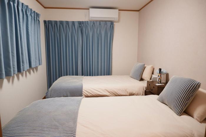 Anhe House Cute Character Style Entire House for 8 Near Public Transport 6 min Walk &2 Baths 2 Toilets Family Friendly