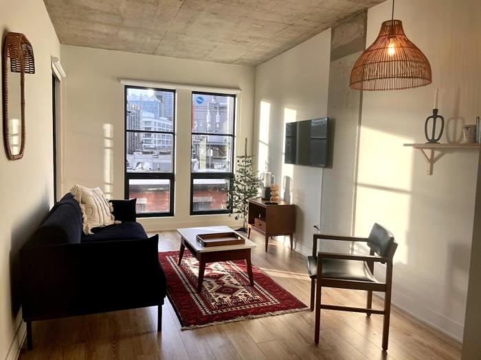 Cozy apartment-Old Port Montreal