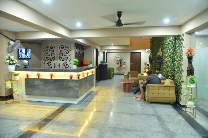 wedlock the boutique hotel - Near medanta hospital