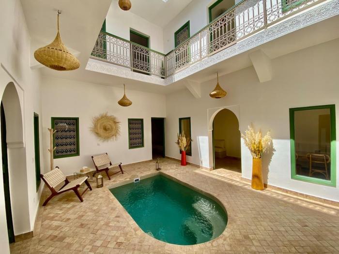 Riad Nouonsa 4ch 8 pax Medina Bab Taghzout