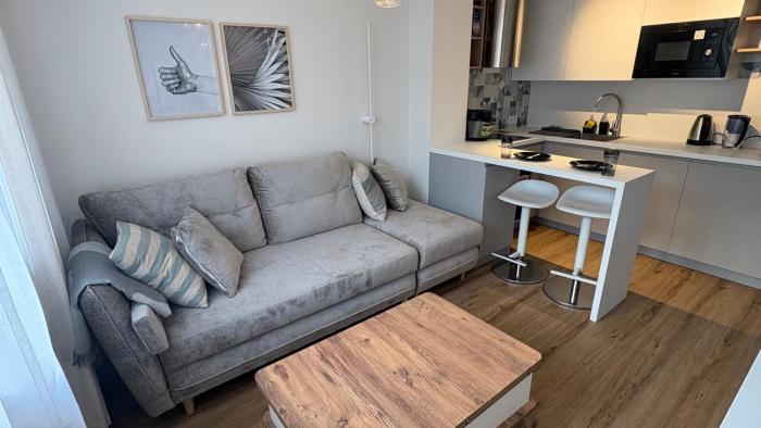 Comfort in Varna - Modern, Bright Central Apartment by Flat Mаnаger