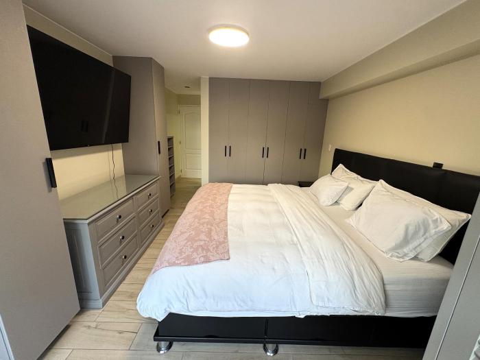 Miraflores 1 or 2 Bedrooms Executive Apartment