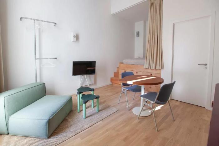 Apartment with City View in Saint-Gilles, 80 m²