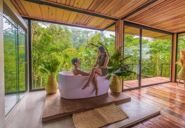 Suite Alpayaku, Suite Boutique Privada con Desayuno Incluido, Cedro Amazon Lodge