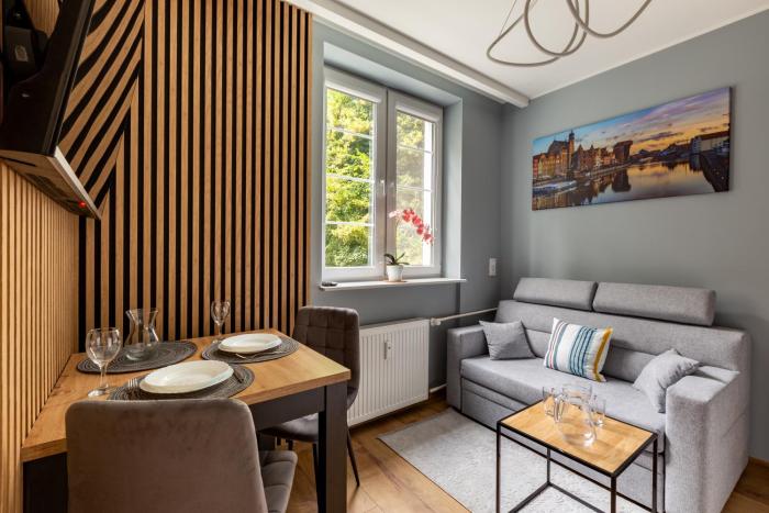 Old Town Elegant Apartment by BookingHost