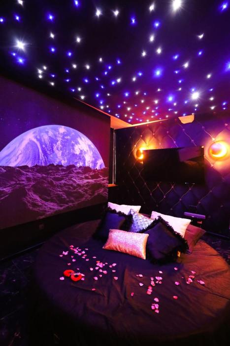 L Escapade Love Room