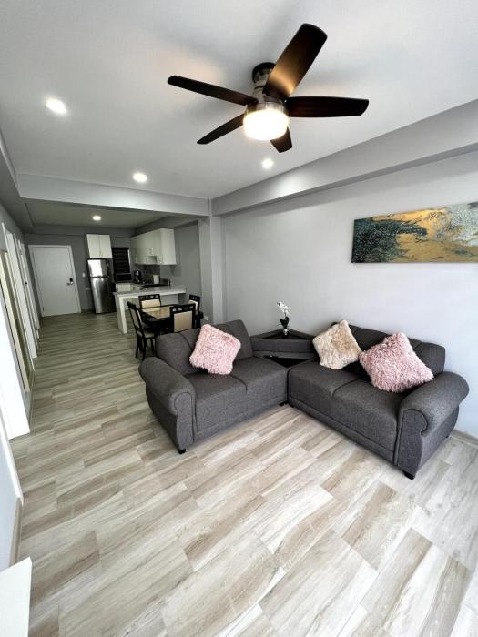 Condo ocean view one block Papas&beer Rosarito 1