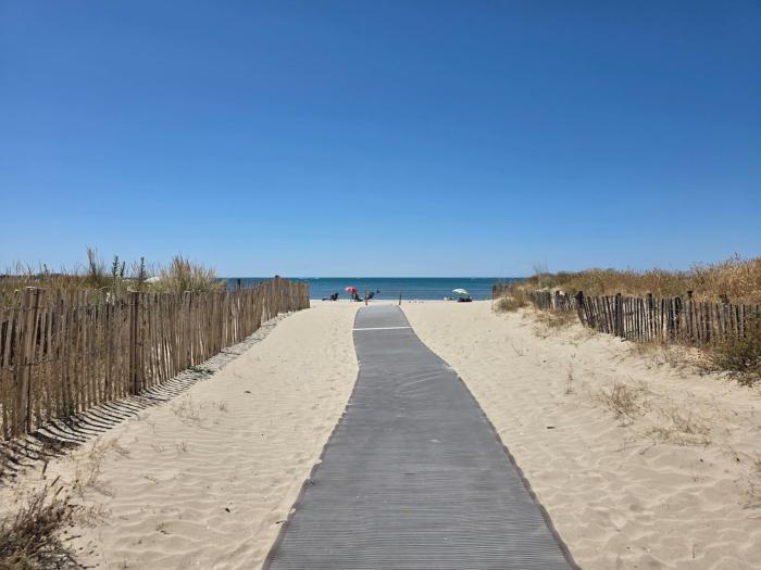 L esprit plage Front de mer Terrasse Climatisation Parking