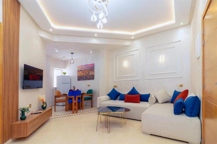 Appart VIP 5 étoiles et romantique à Guéliz avec Piscine, Clim, Parking et Wifi haut débit 200 Mb