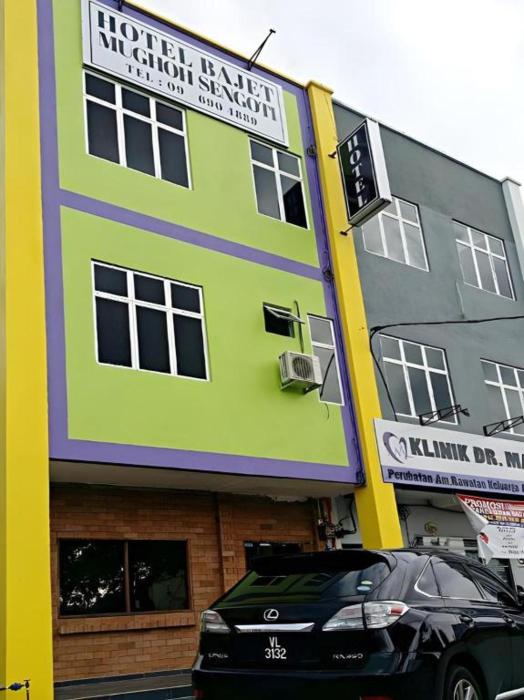 HOTEL BAJET MUGHOH SENGOTI