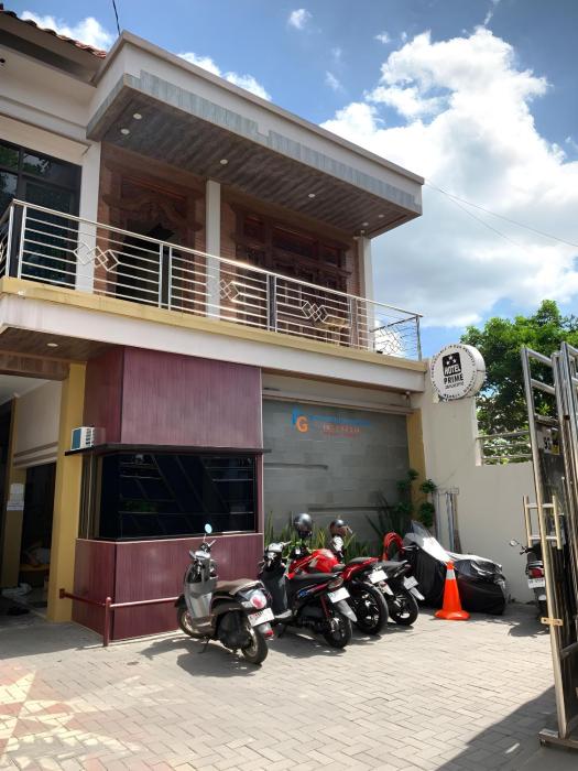 Prime Adisucipto Hotel