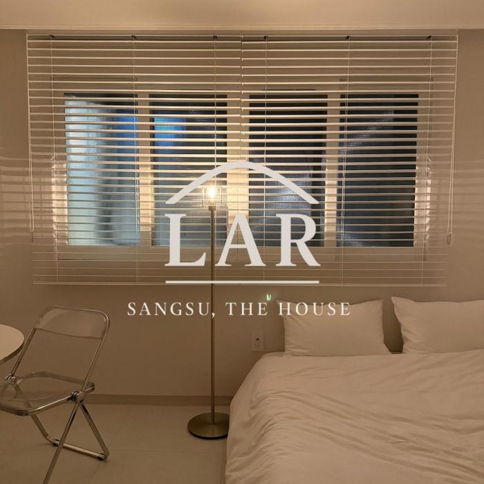 LAR Hongdae Street Sangsu Station