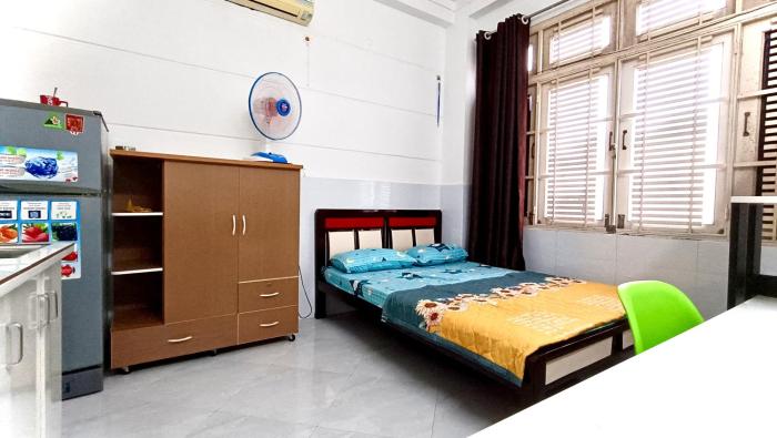 Windows Studio HV Xinh Xắn Trung Tâm Q10-Thiên đường ẩm thực-Mua sắm và Chăm sóc sắc đẹp