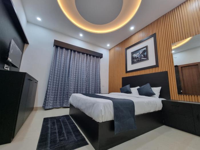 The Regal Vistas Hotel and Banquet