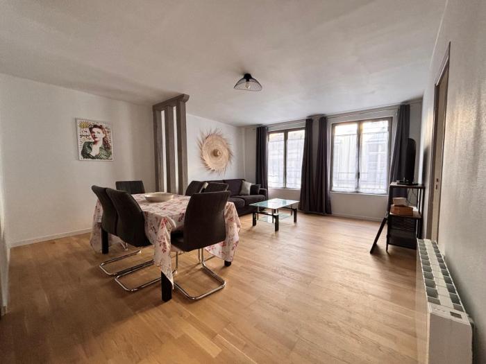 Appartement lumineux centre historique Troyes- 2 à 6 personnes