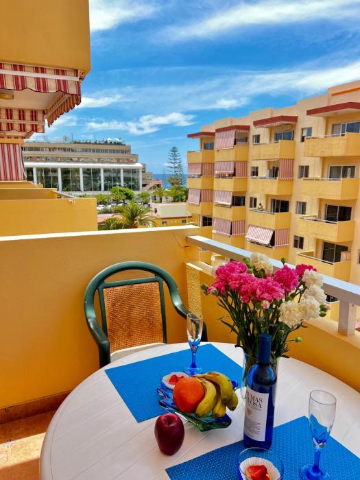 Beautiful 1 bedroom apartment Los Cristianos Los Angeles