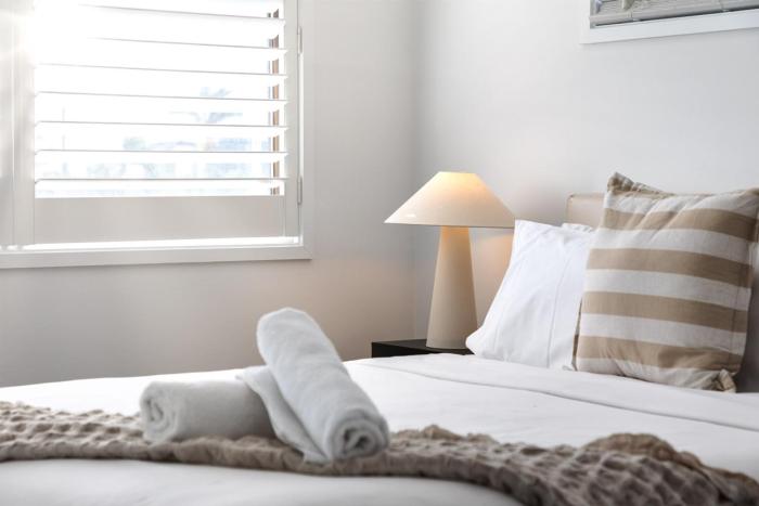 Golden Palms Pool House