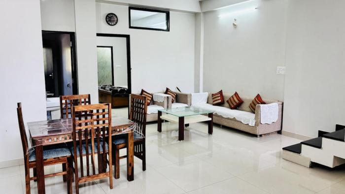 Huras Villa