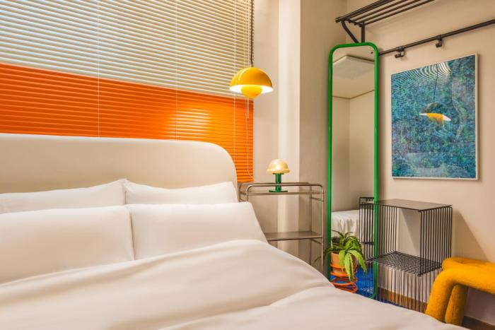 Shindang Cozy Stay, 5min Walk to Sangwangsimni Station, Fully Equipped 2-Room, Near Sindang & Dongdaemun