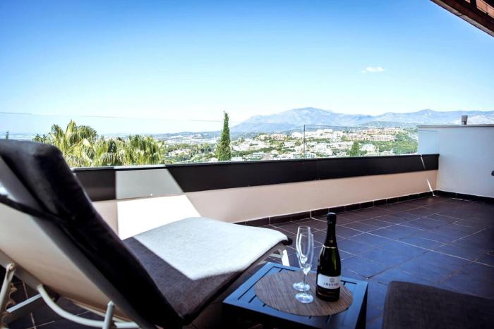Luxury apartment with panoramic views - Marbella