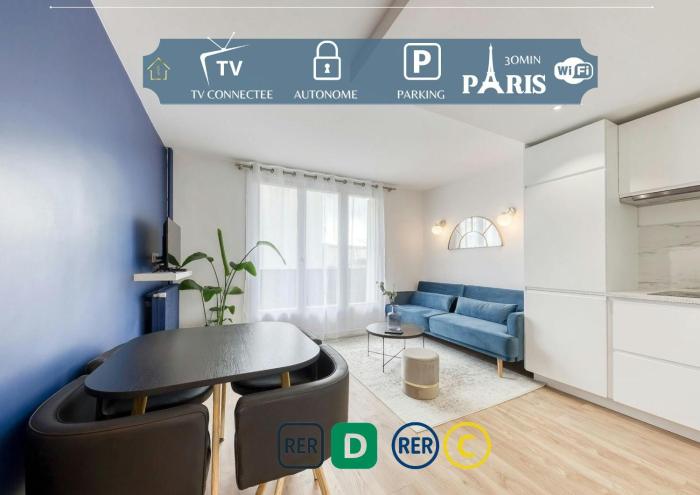 The Blue and Gold Cocoon Appart