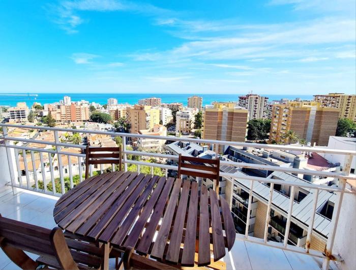 Apartamento 2 hab. con vistas en Benalmadena