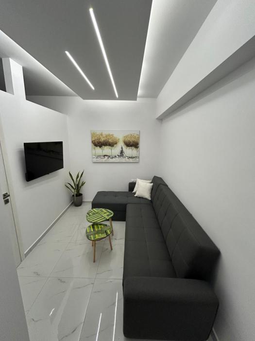 Clementine Stay Rhodes - BREAKFAST INCLUDED & CAR RENTAL AVAILABLE