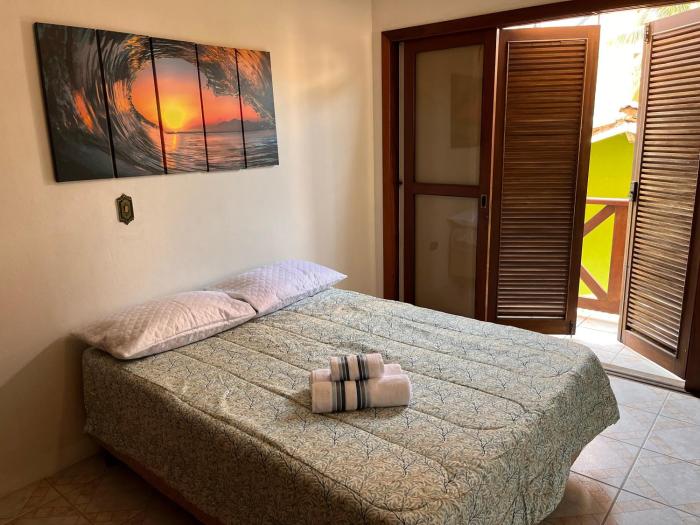 Brisa Suítes Itaguá com Ar Condicionado e Frigobar