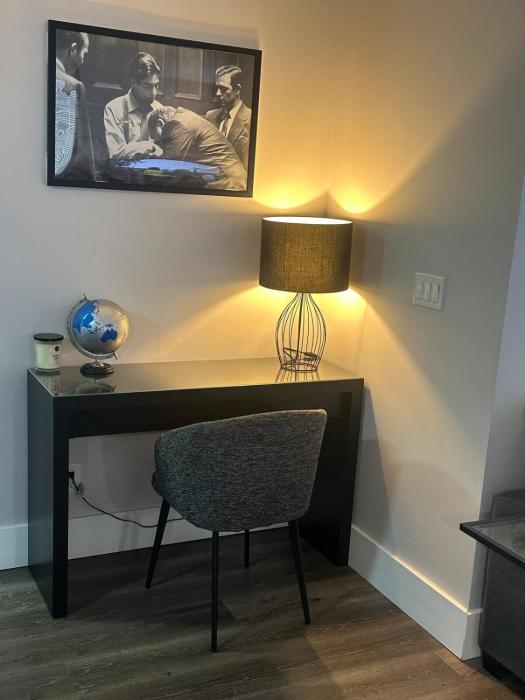 Stylish 2BR Suite by Square One
