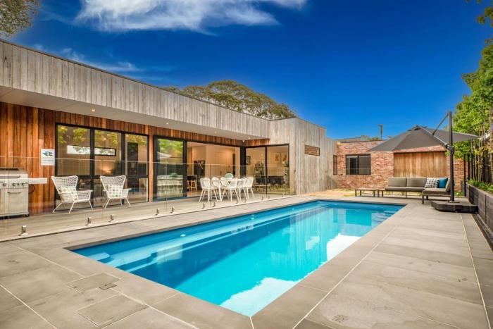 Canterbury Jetty Luxury Escape