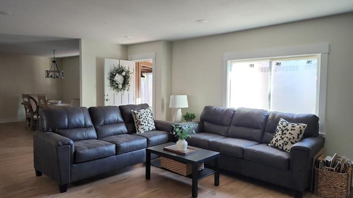 Sandy Pacific Hideaway