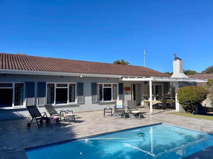 Cozy Dozy Beach House