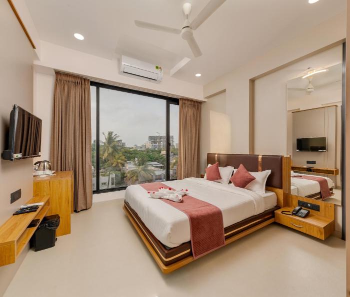 Hotel The Container Kolhapur