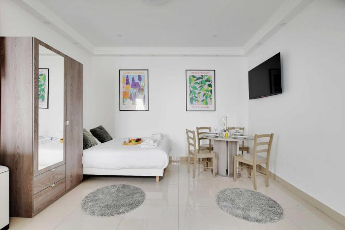 Charming Studio for 2 – Near Voltaire & 11th Arr Town Hall, Paris