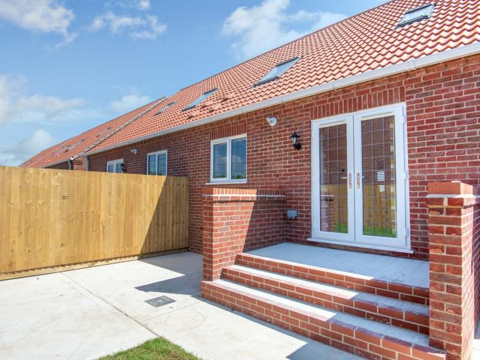 Dawson Park 5 - Uk12664