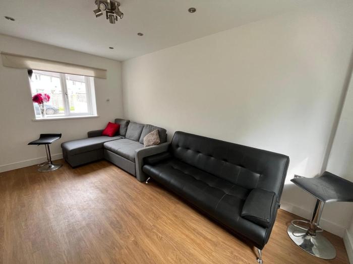 House near Oxford up to 6 guests