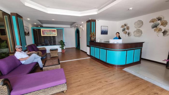 Sereneburi Patong Hotel