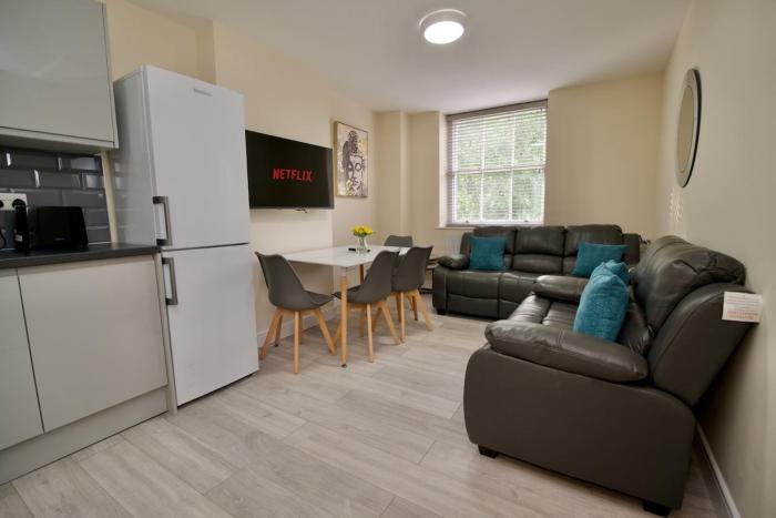 Warwick Row Apartments Coventry City Centre - Flat 4