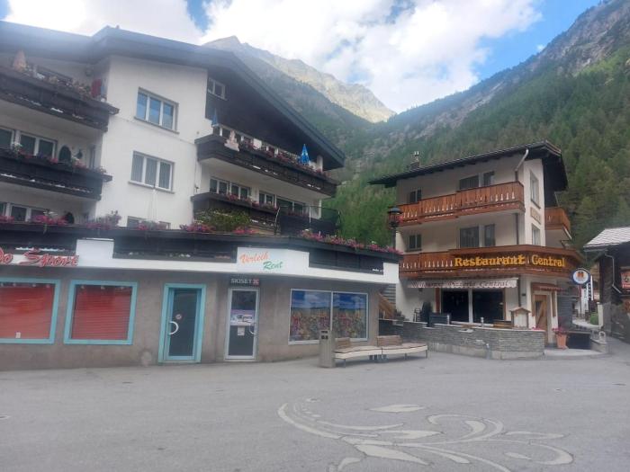 Apartment Eldorado by Interhome